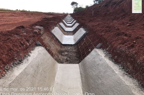 Obra Drenagem Aeroporto Passo Fundo - Orso e Benedetti / Traçado